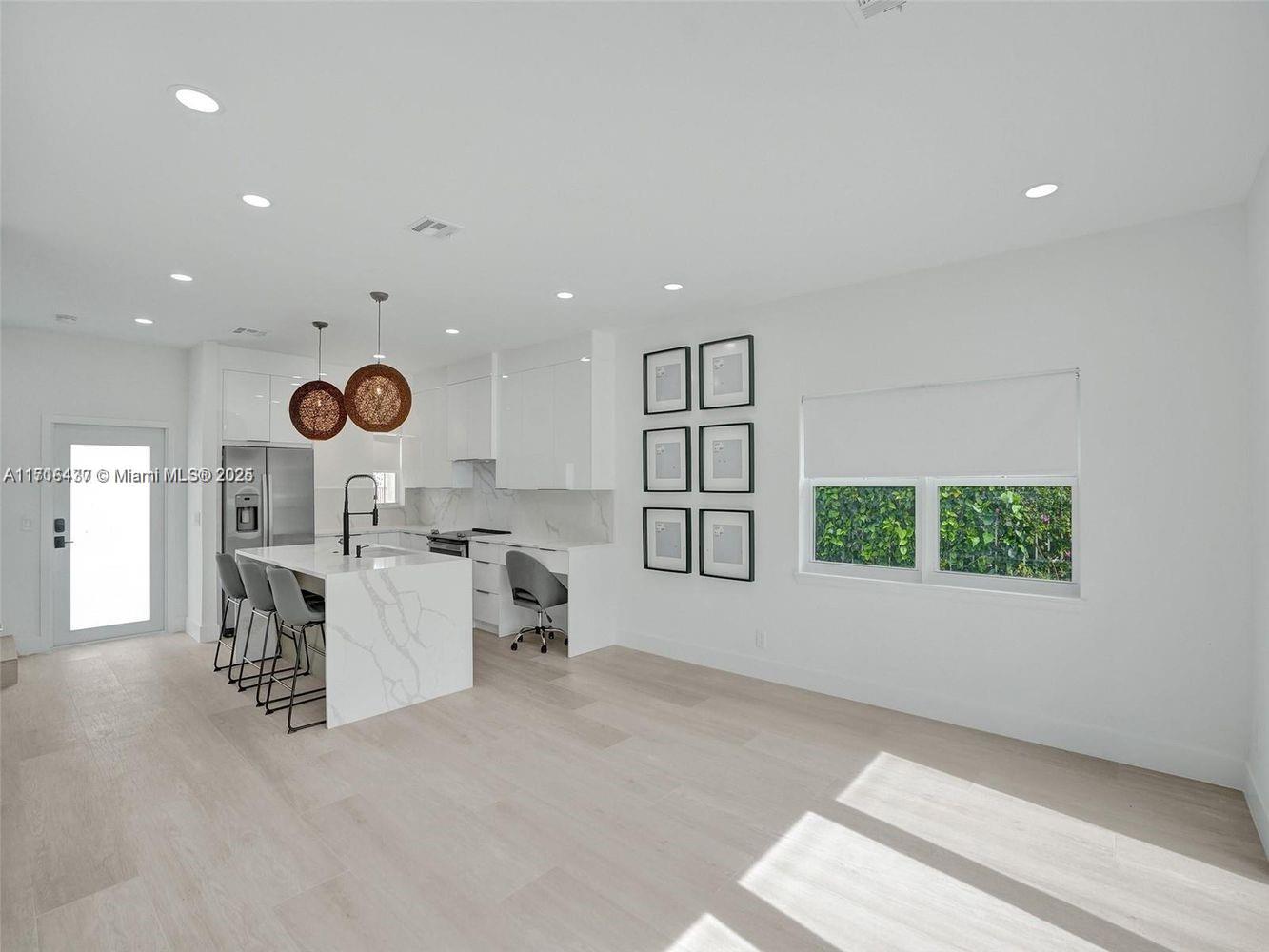 835 NE 19th Ave # 6