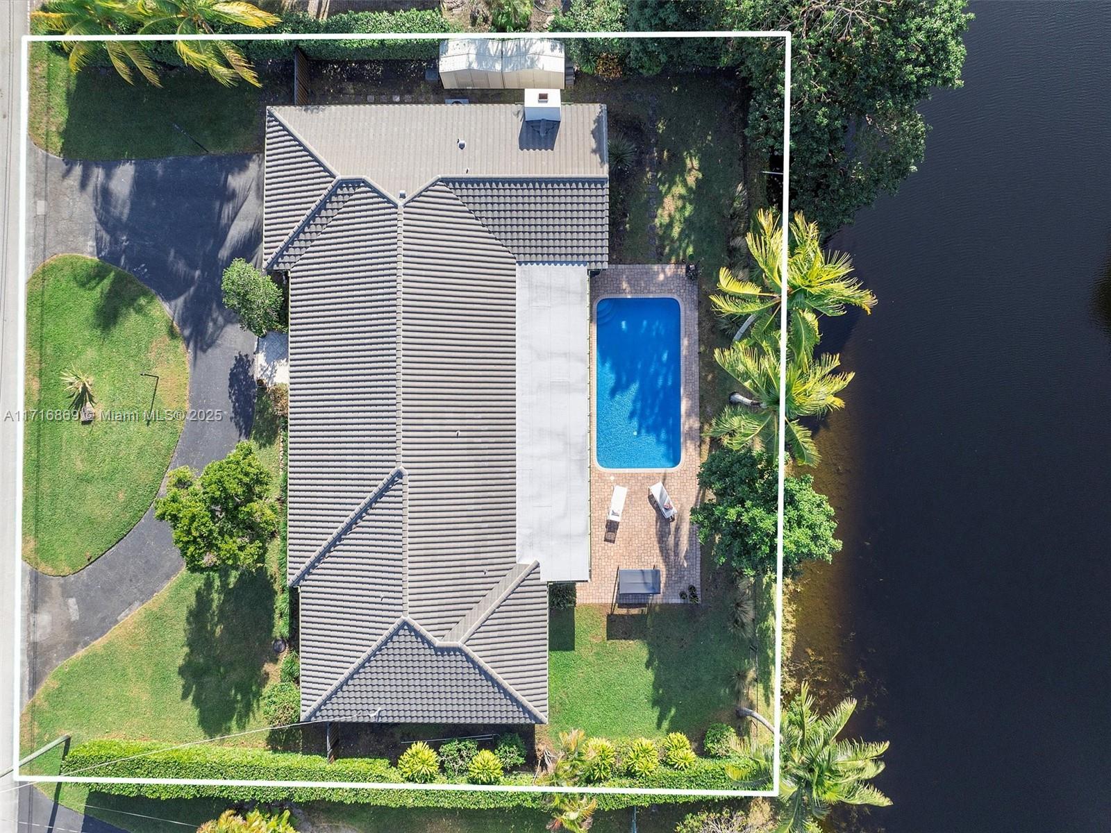 801 W Tropical Way