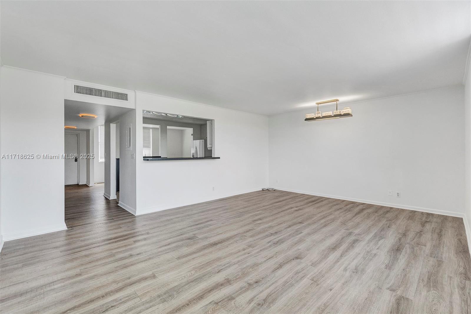20401 NE 30th Ave # 8 Unit: 414-8