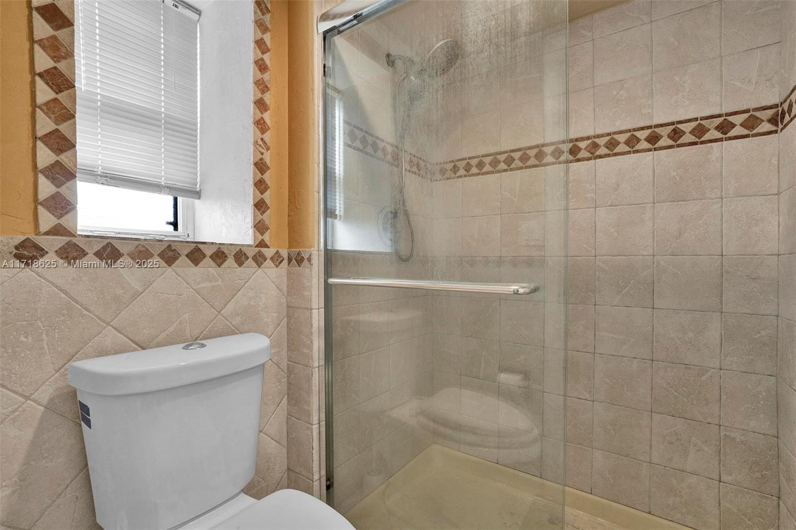 20401 NE 30th Ave # 8 Unit: 414-8