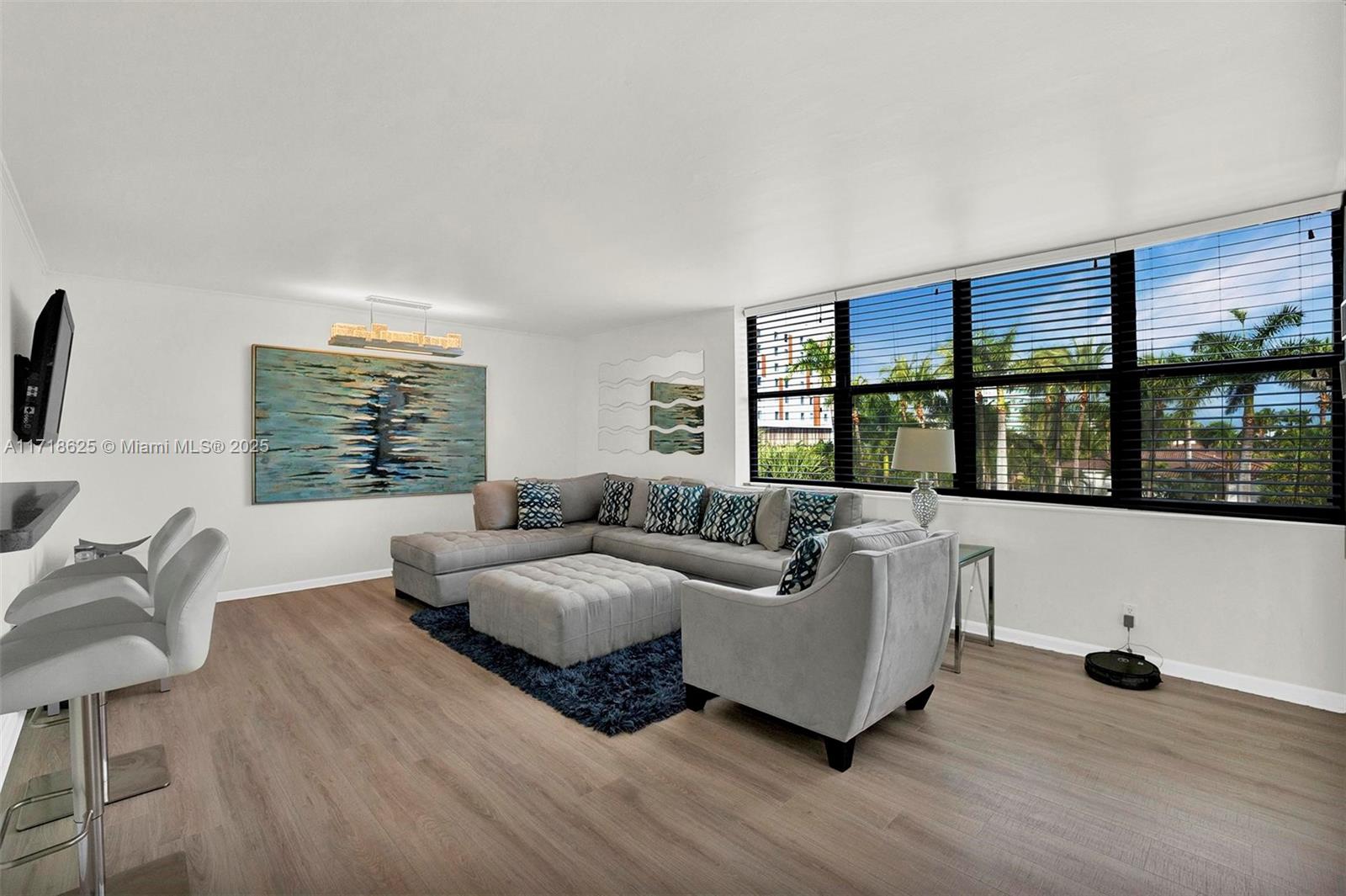 20401 NE 30th Ave # 8 Unit: 414-8