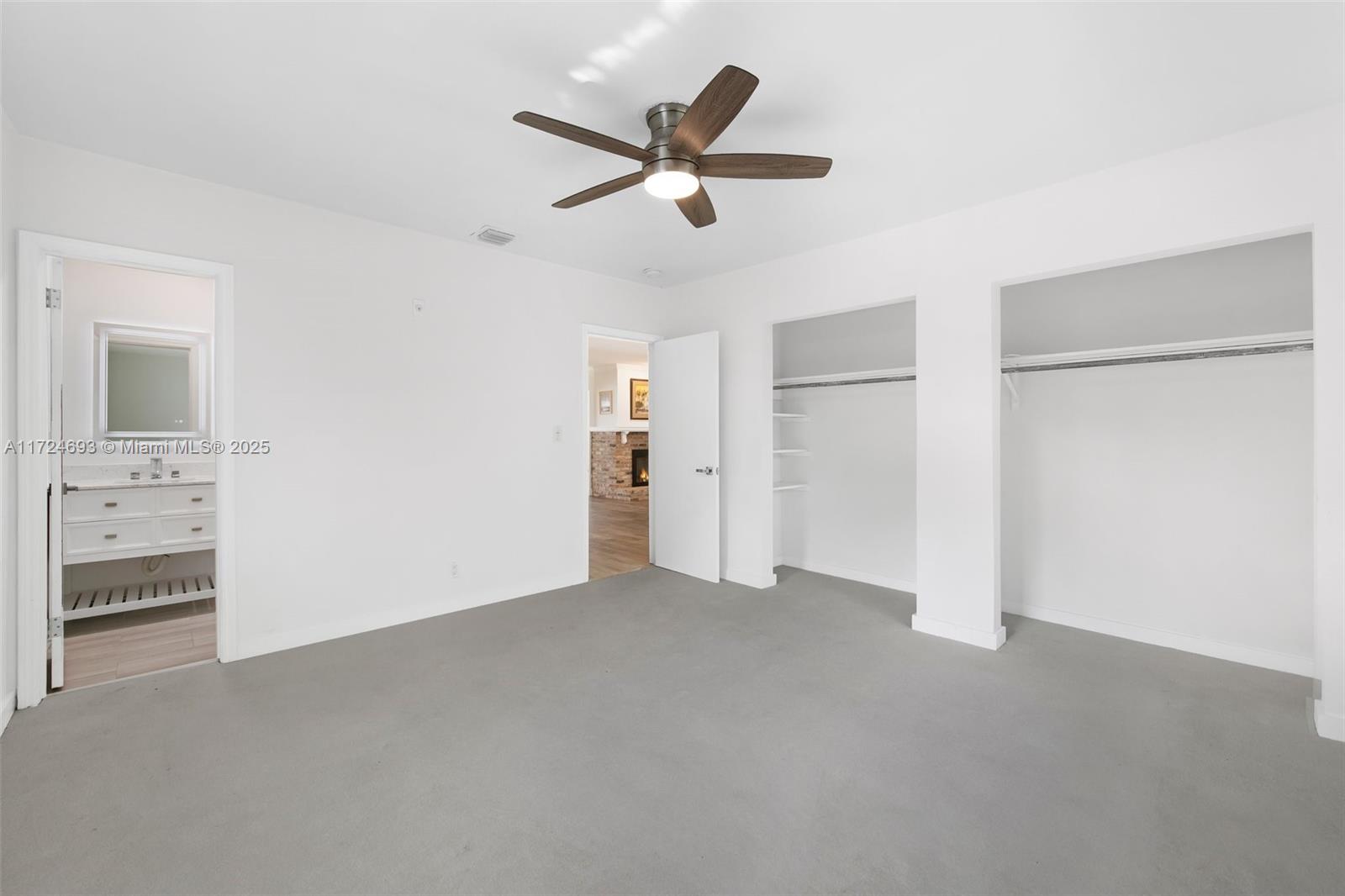 317 Farmington Dr
