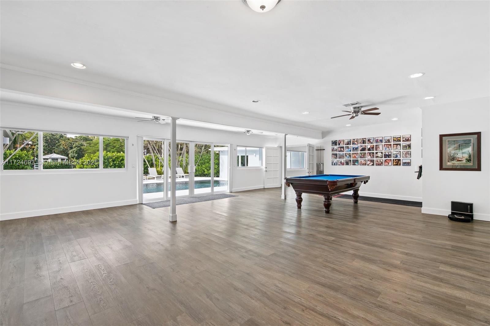317 Farmington Dr