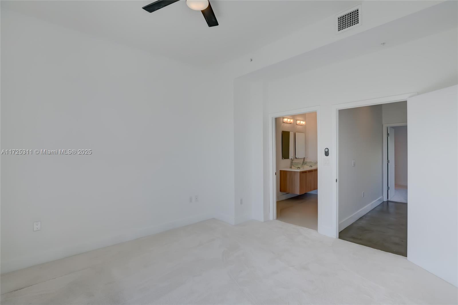 406 SE 1st Ct