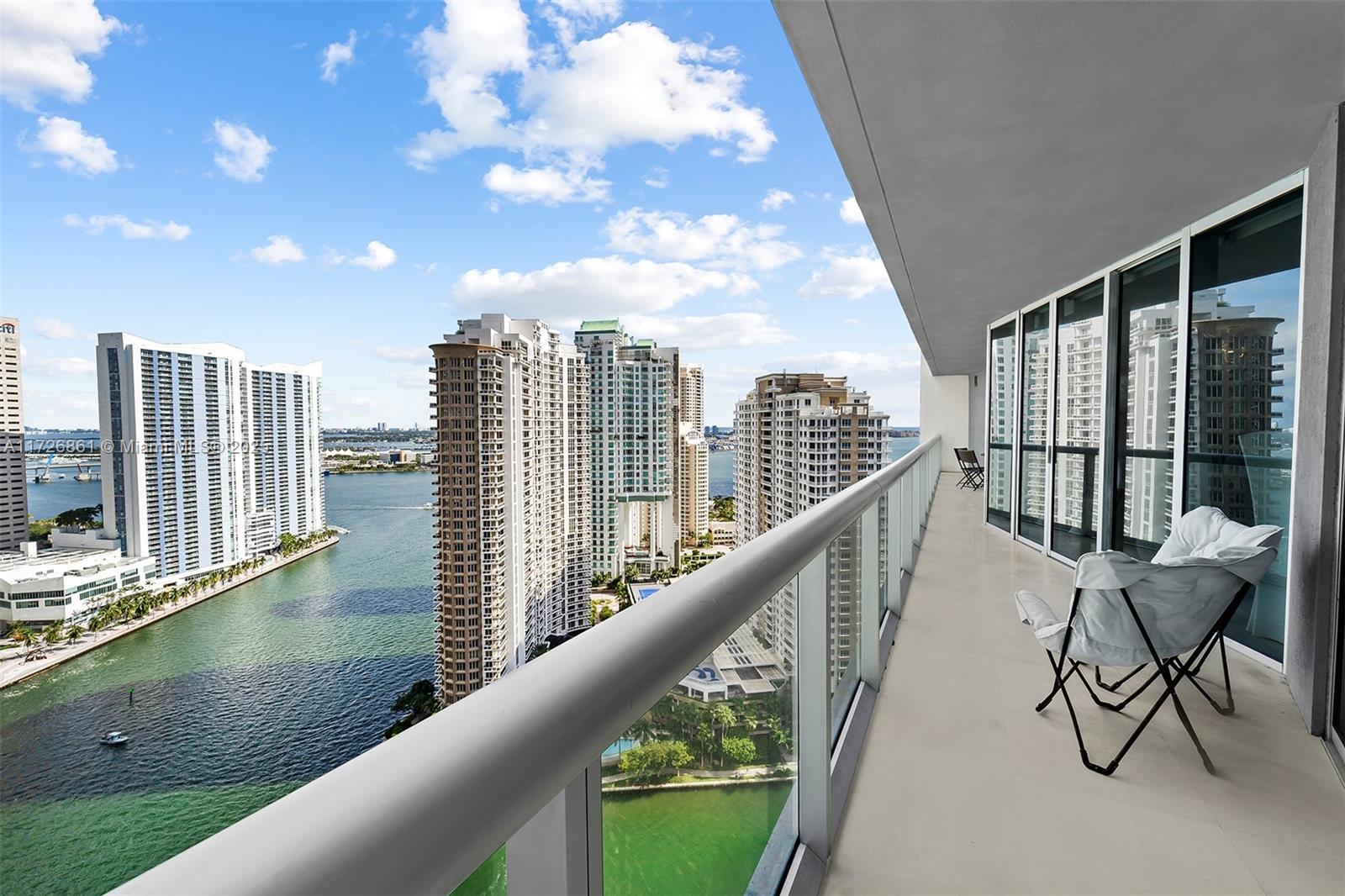 495 Brickell Ave # 2904
