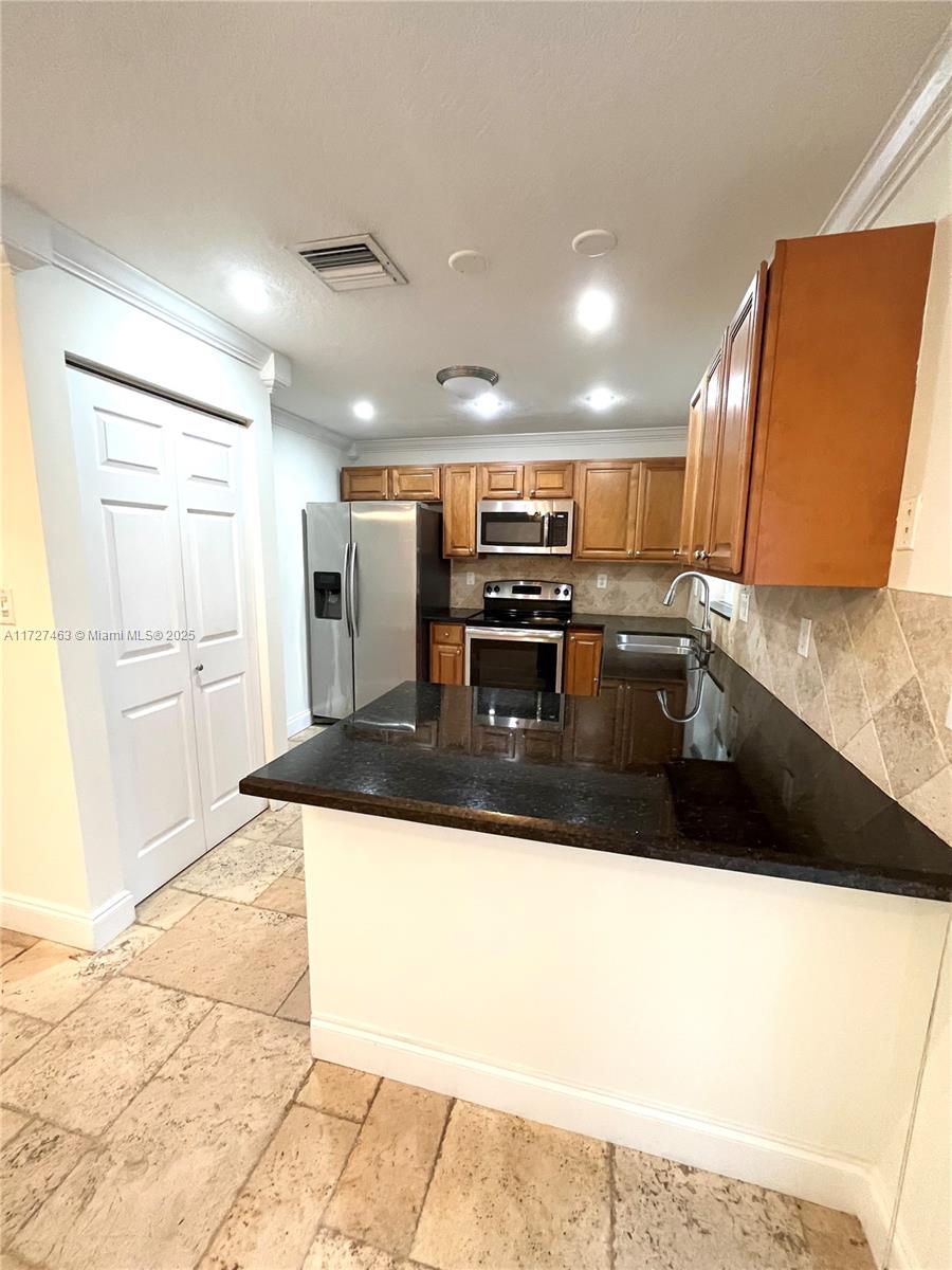 17092 NW 22nd St # 17092