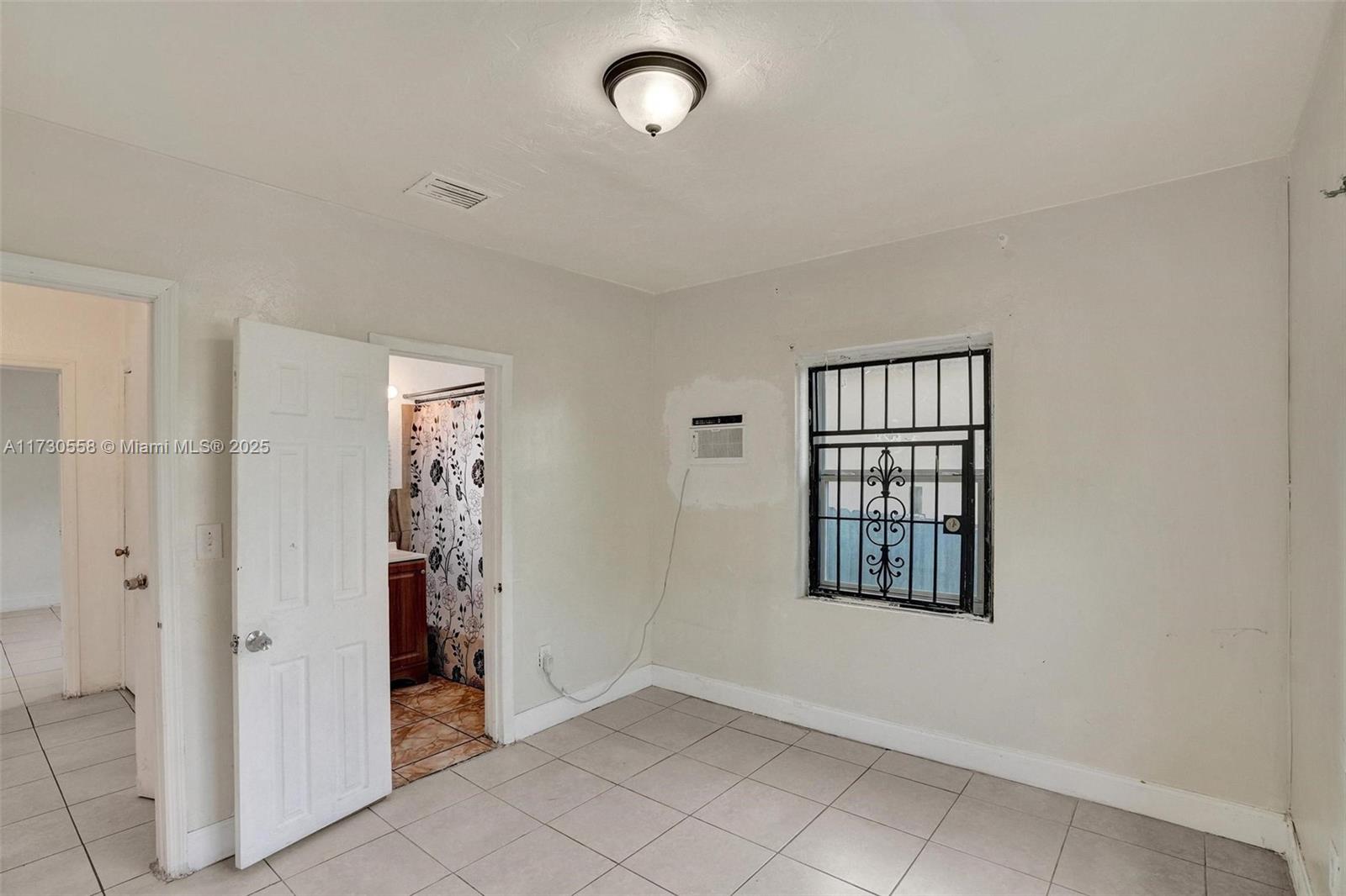 1400 NW 70th St