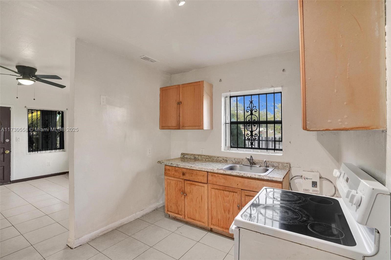 1400 NW 70th St
