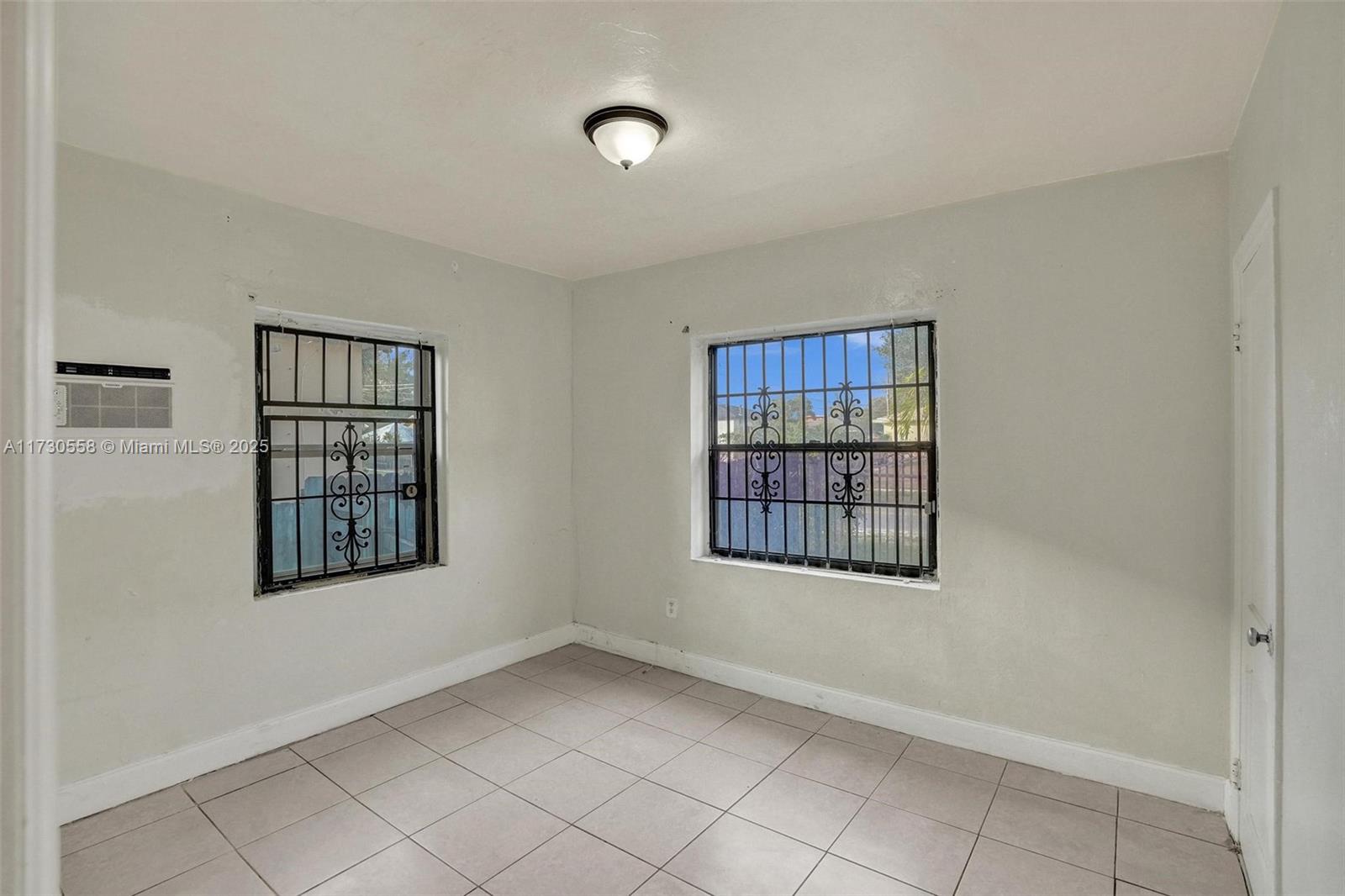 1400 NW 70th St