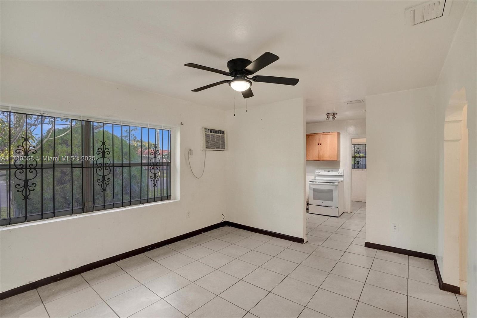 1400 NW 70th St