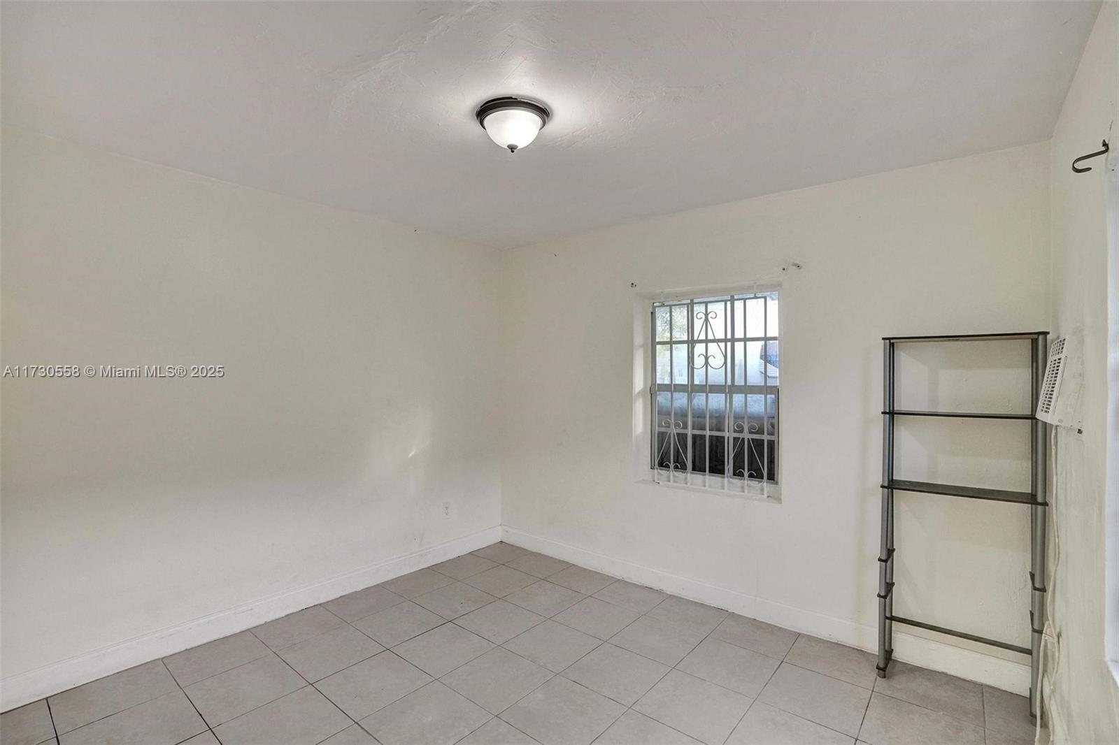 1400 NW 70th St
