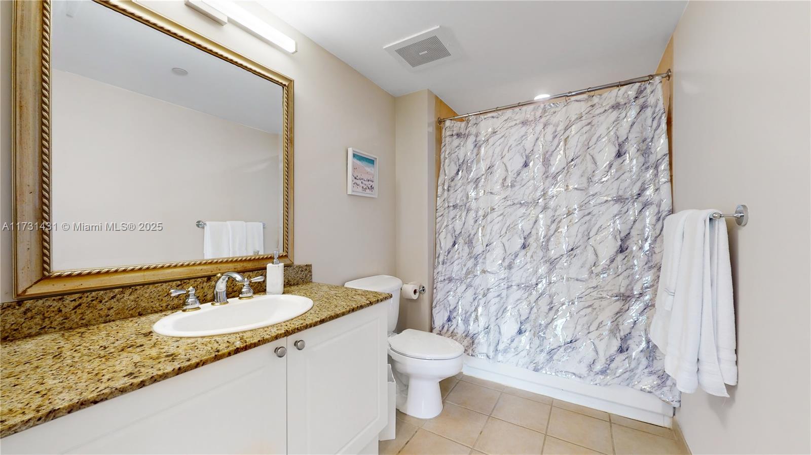 19501 W Country Club Dr # 10 Unit: PH-10