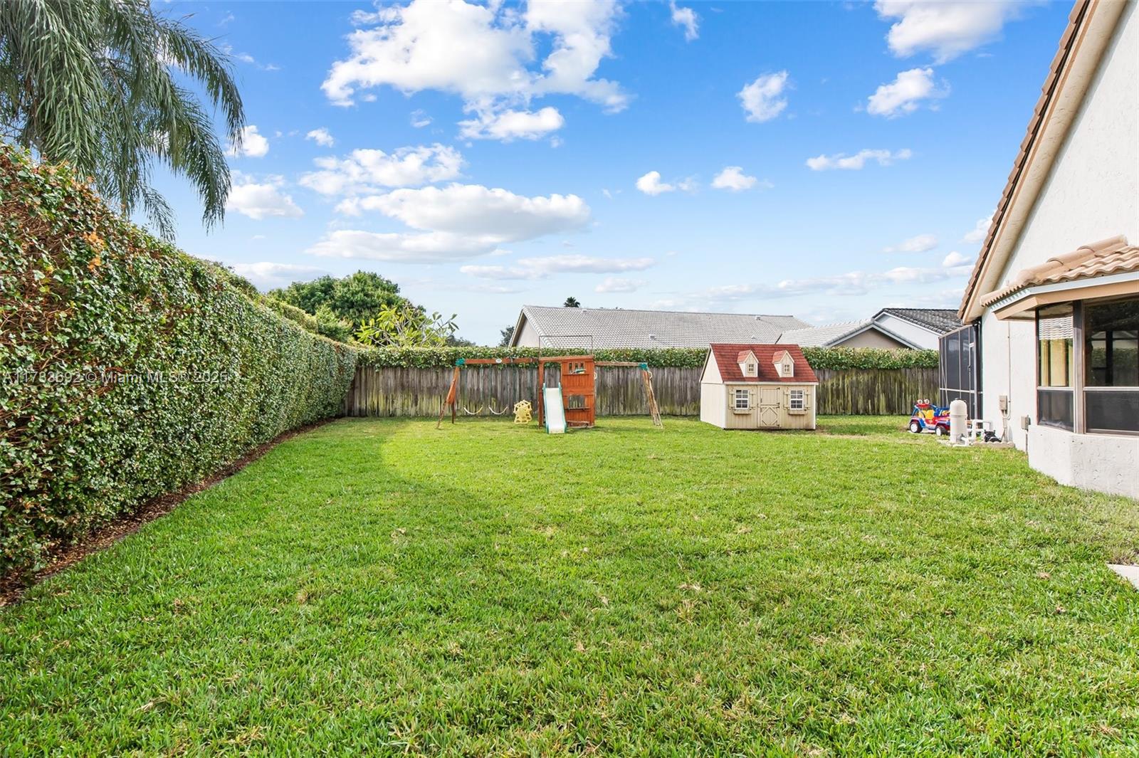 301 NW 107th Ave