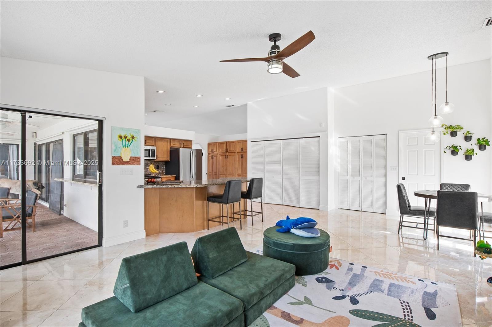 301 NW 107th Ave