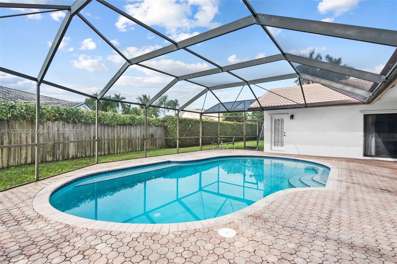 301 NW 107th Ave