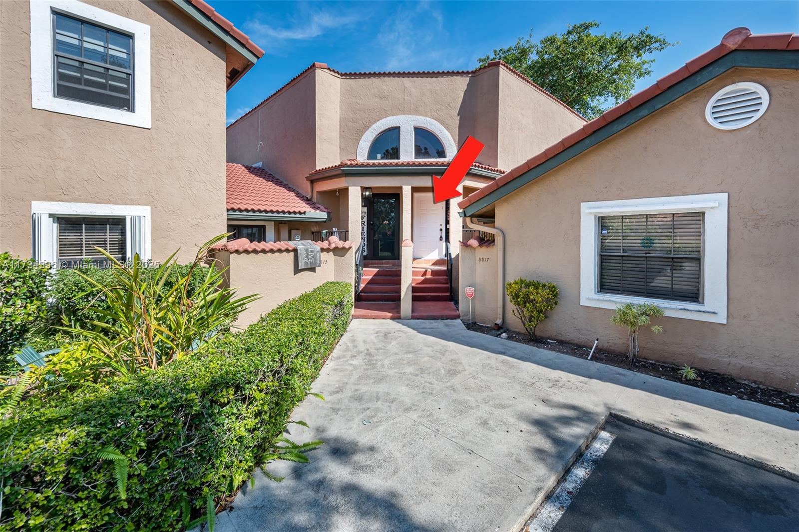 8817 W Sunrise Blvd # 8817