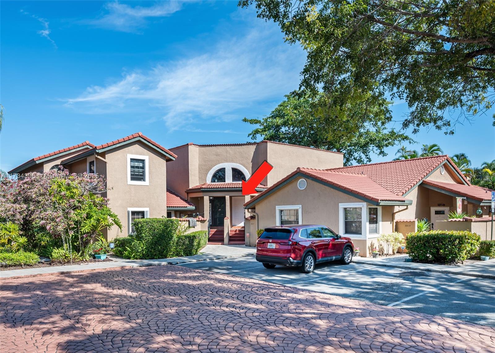 8817 W Sunrise Blvd # 8817