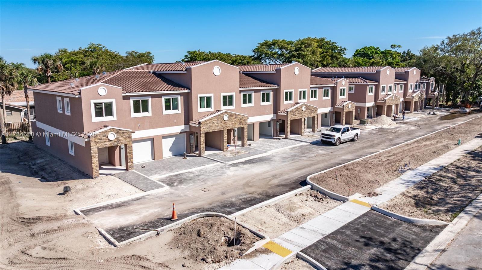 1567 NW 94TH Way # 10