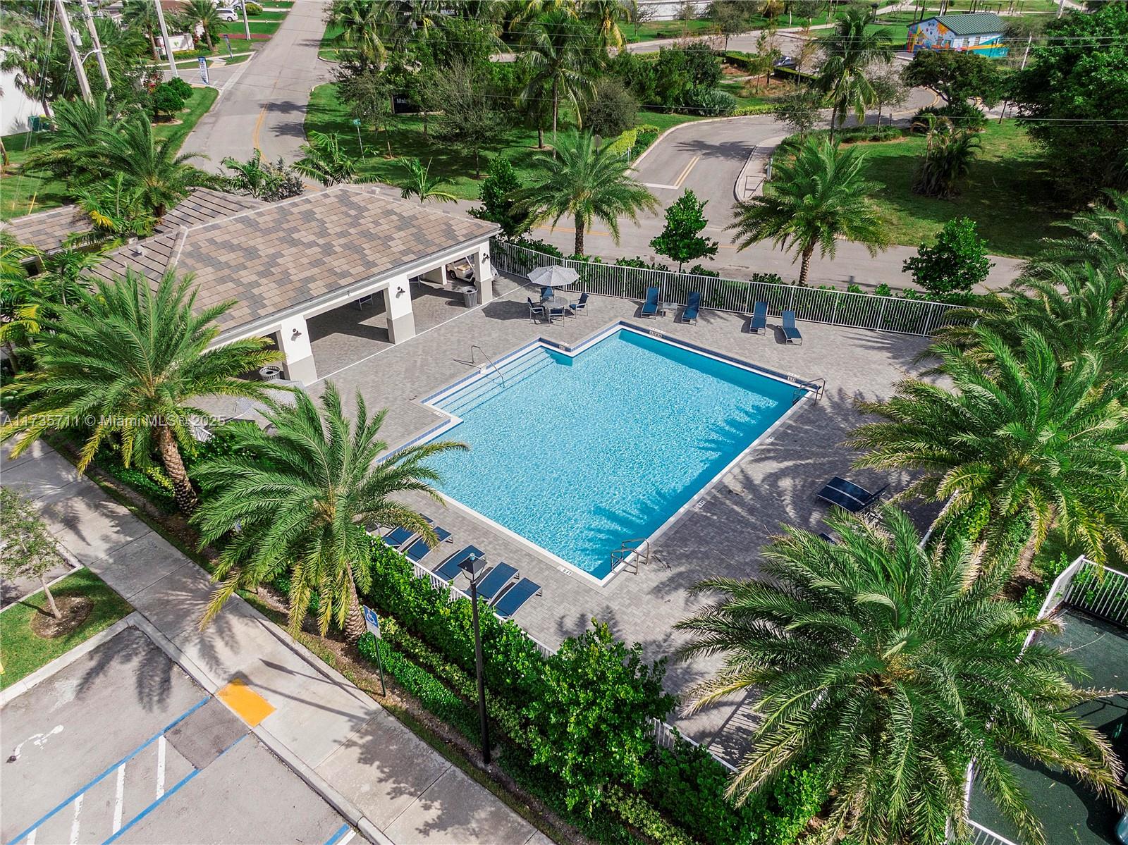 4536 NW 48th Ter