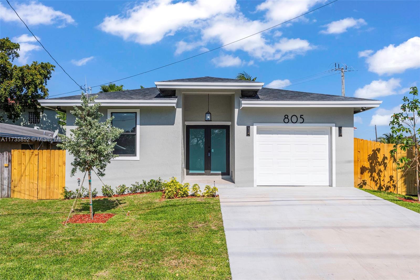 805 NW 22nd Rd