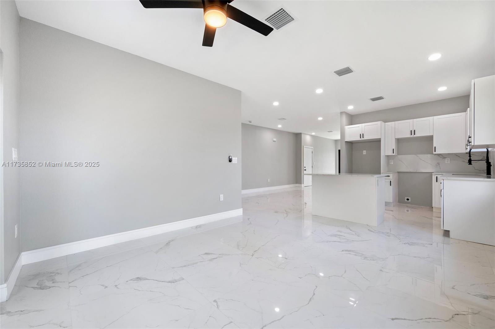 805 NW 22nd Rd