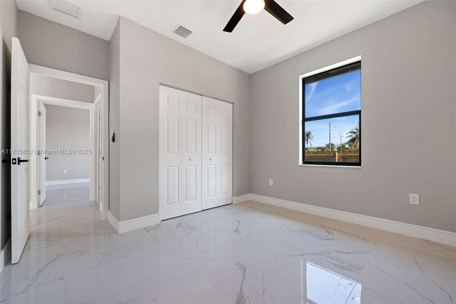 805 NW 22nd Rd