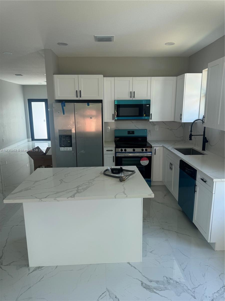 805 NW 22nd Rd