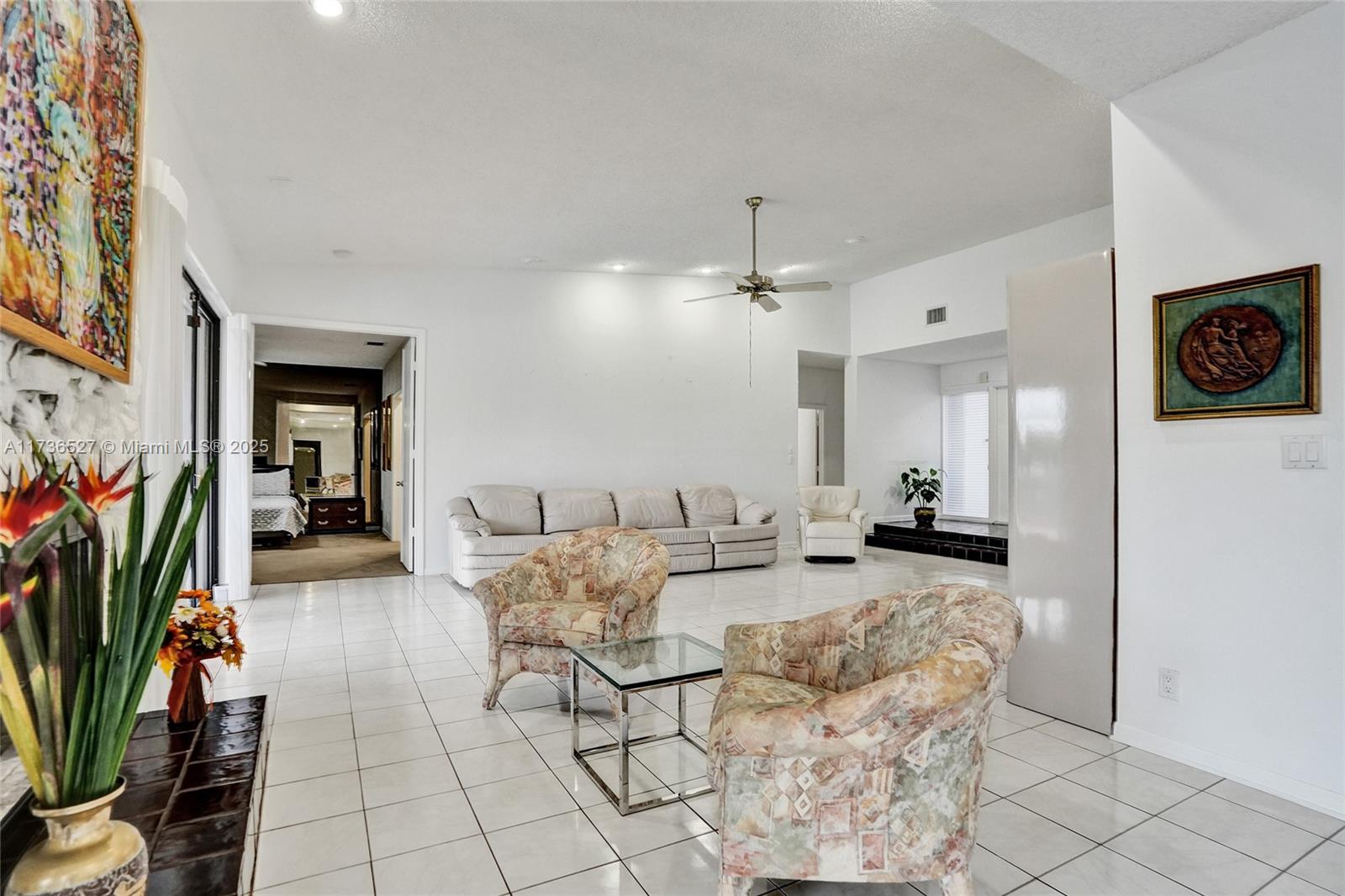 8218 NW 85th Ave