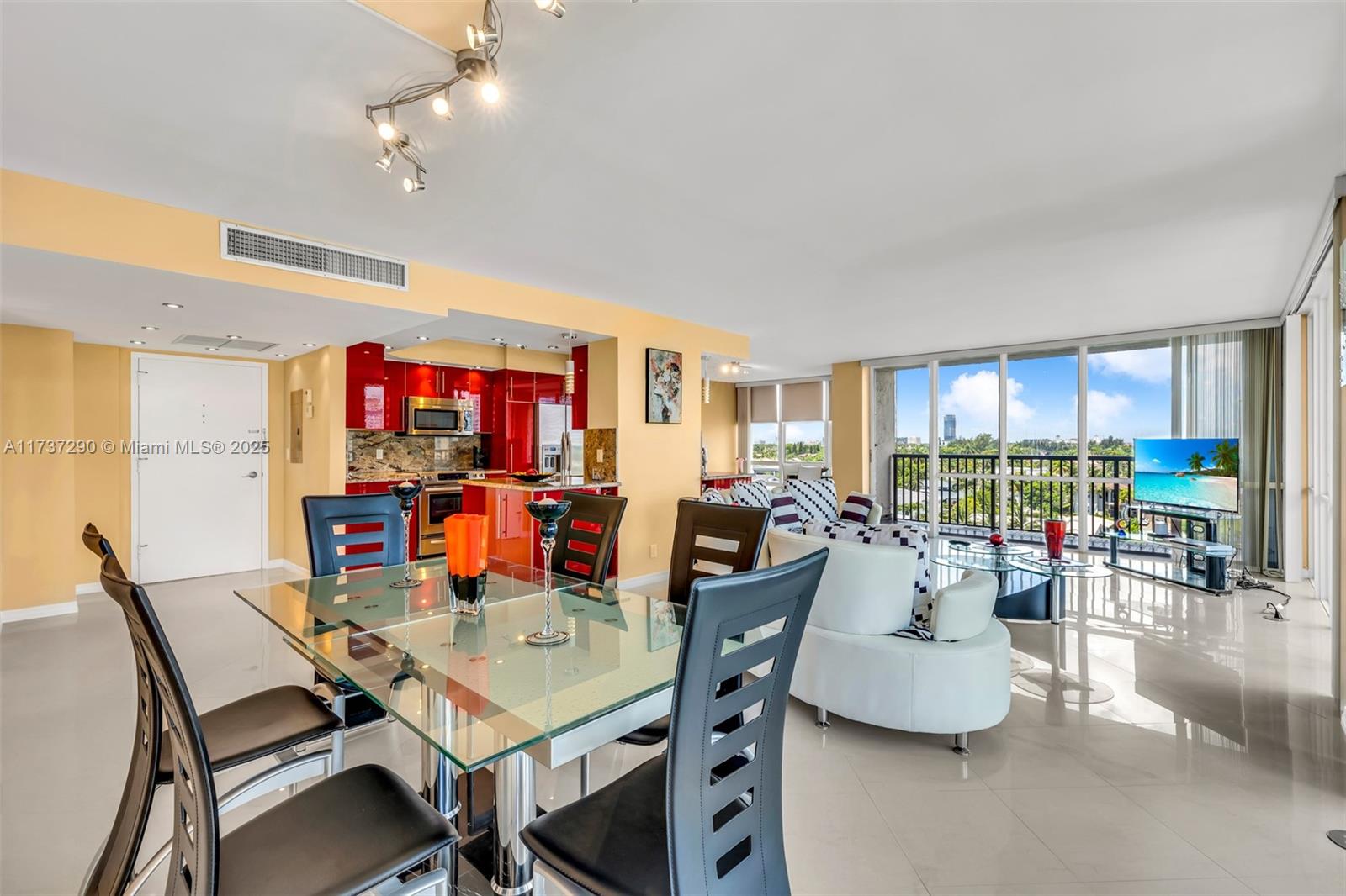 2017 S Ocean Dr # 709