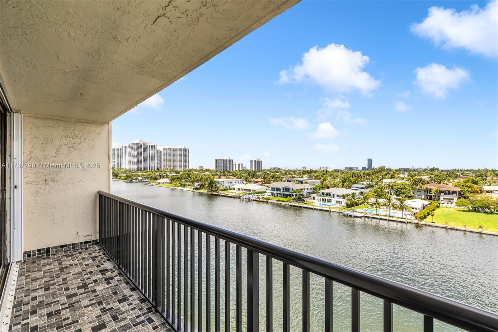 2017 S Ocean Dr # 709