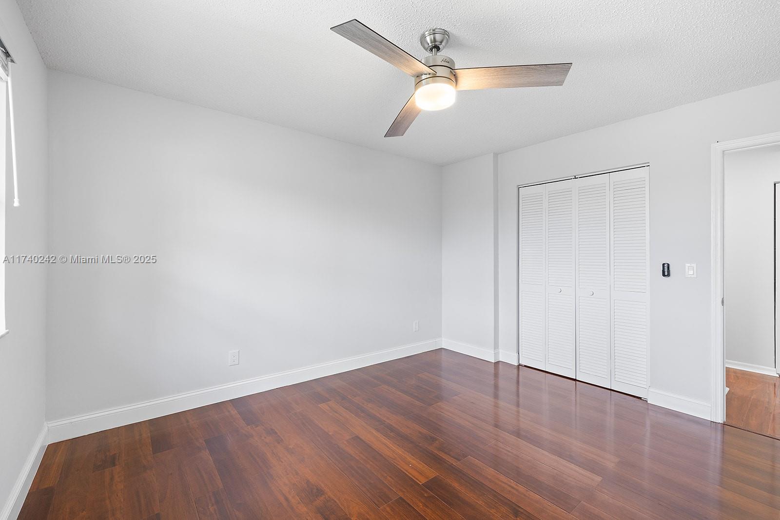 620 NW 204th Ave