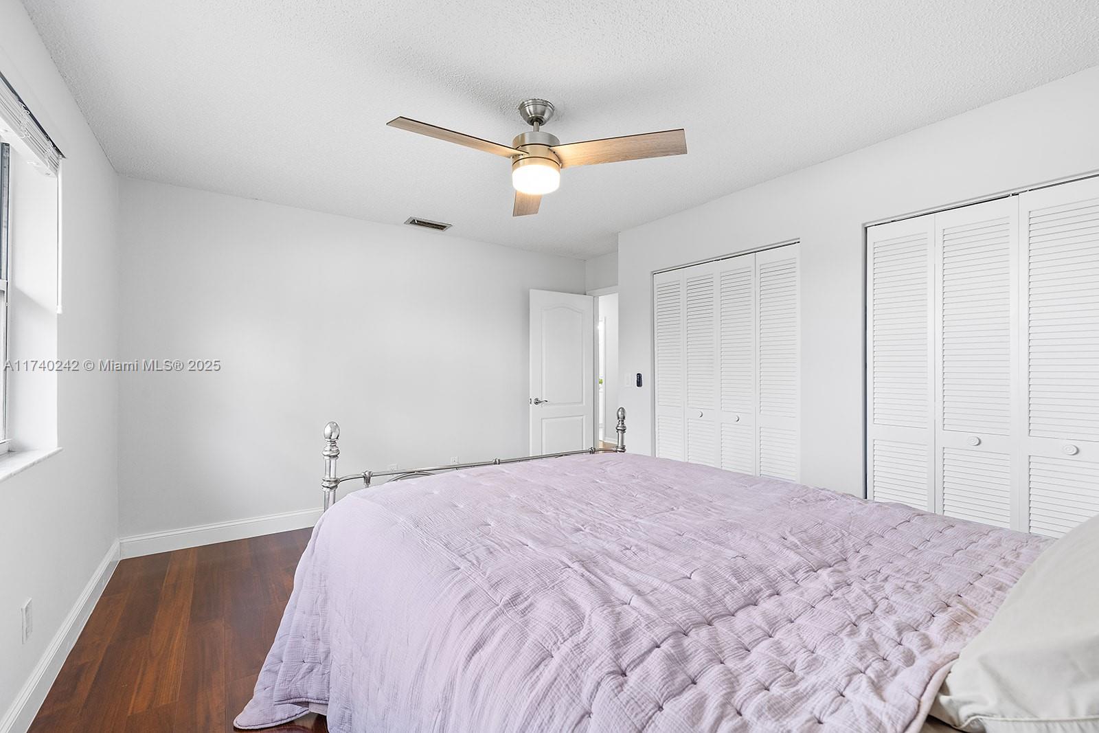620 NW 204th Ave