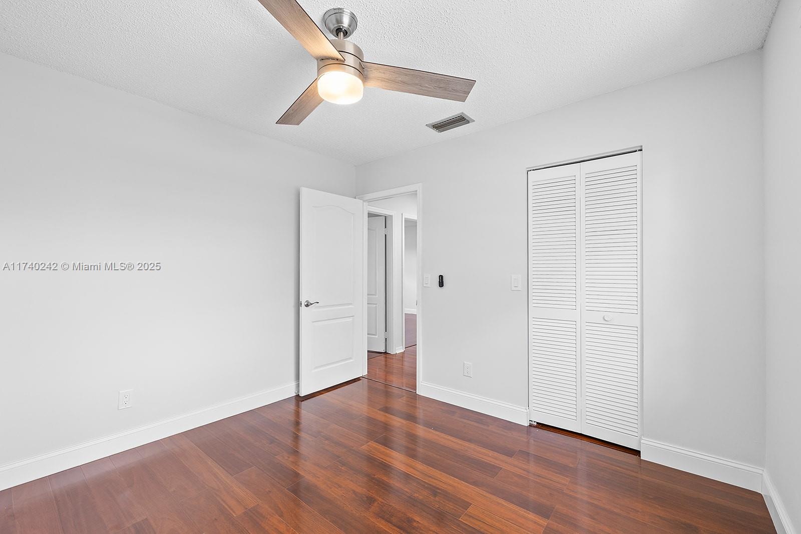 620 NW 204th Ave
