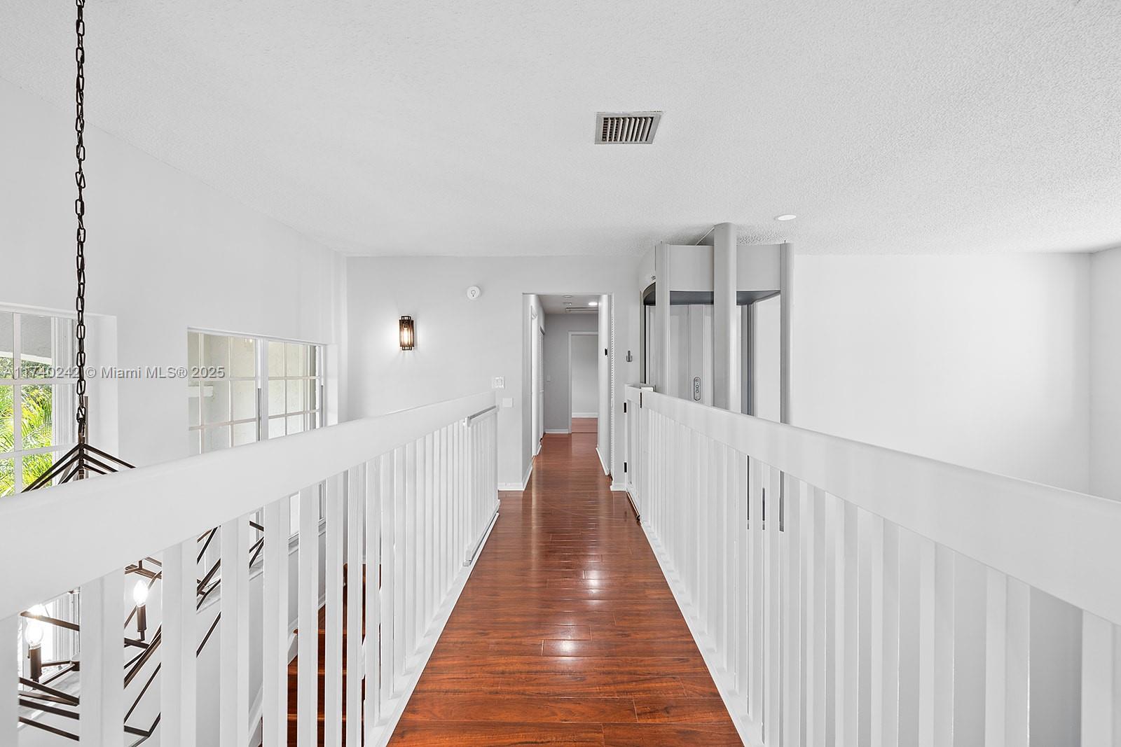 620 NW 204th Ave