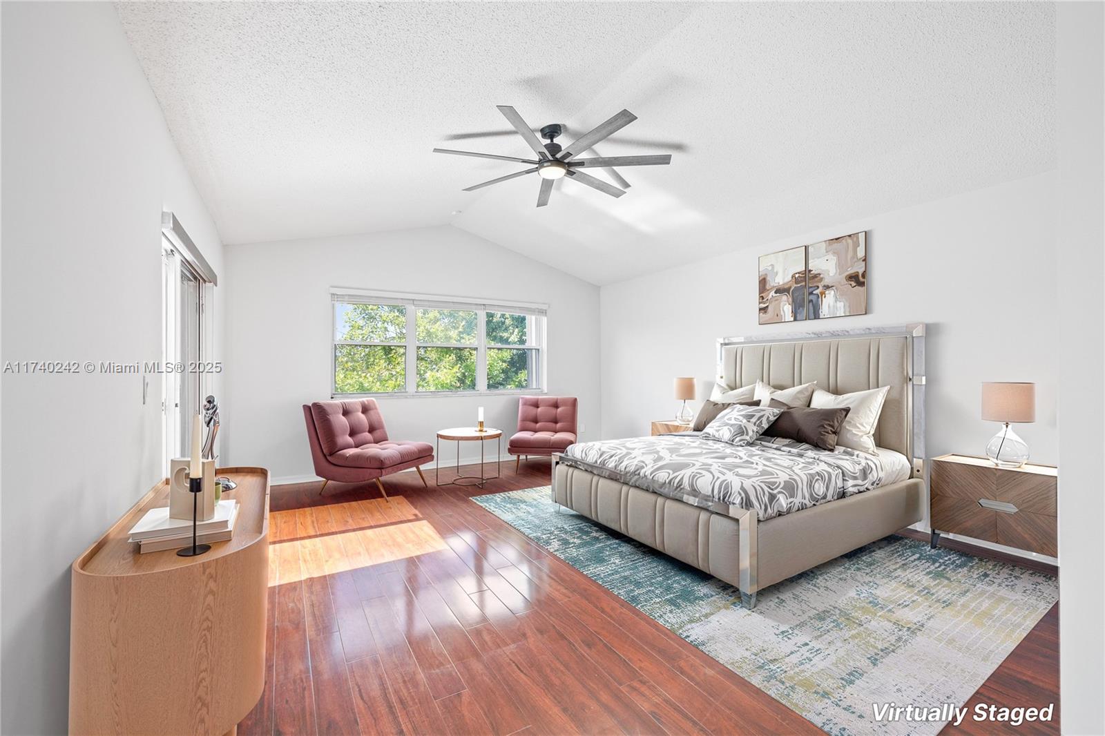 620 NW 204th Ave