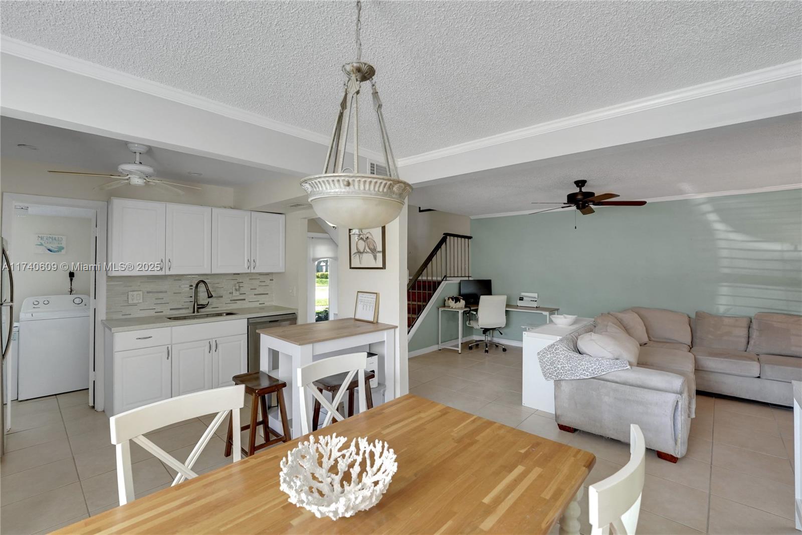 7200 NW 2nd Ave # 38