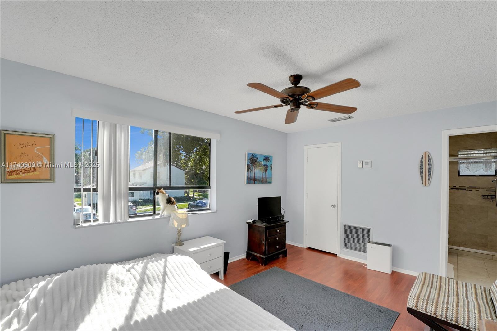 7200 NW 2nd Ave # 38