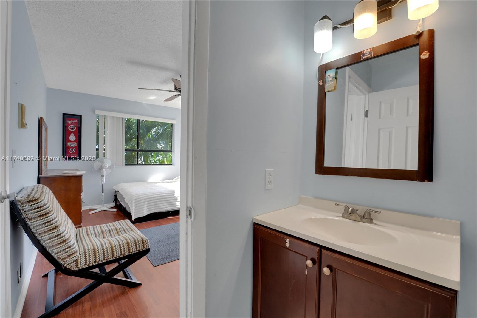 7200 NW 2nd Ave # 38