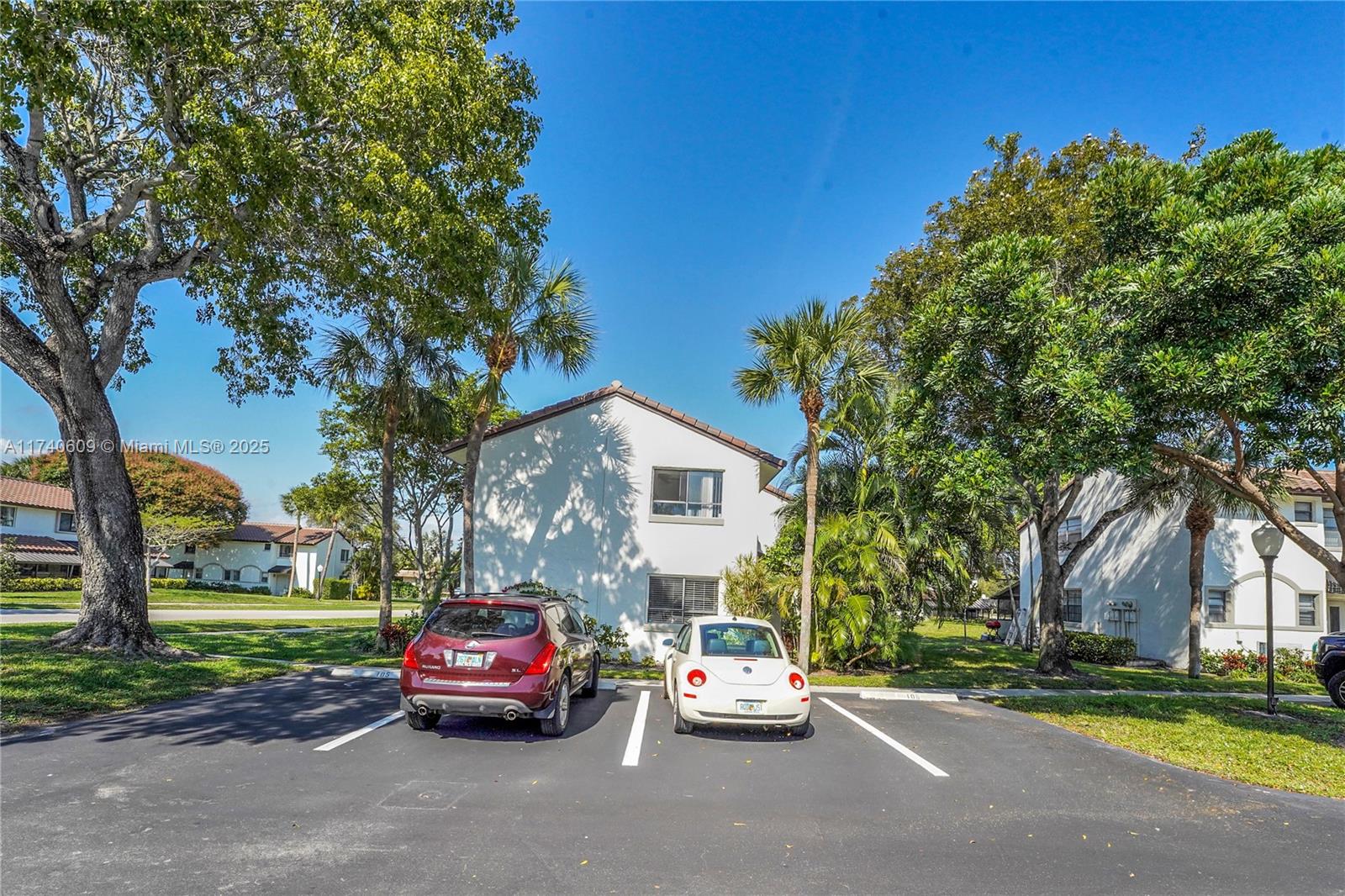 7200 NW 2nd Ave # 38
