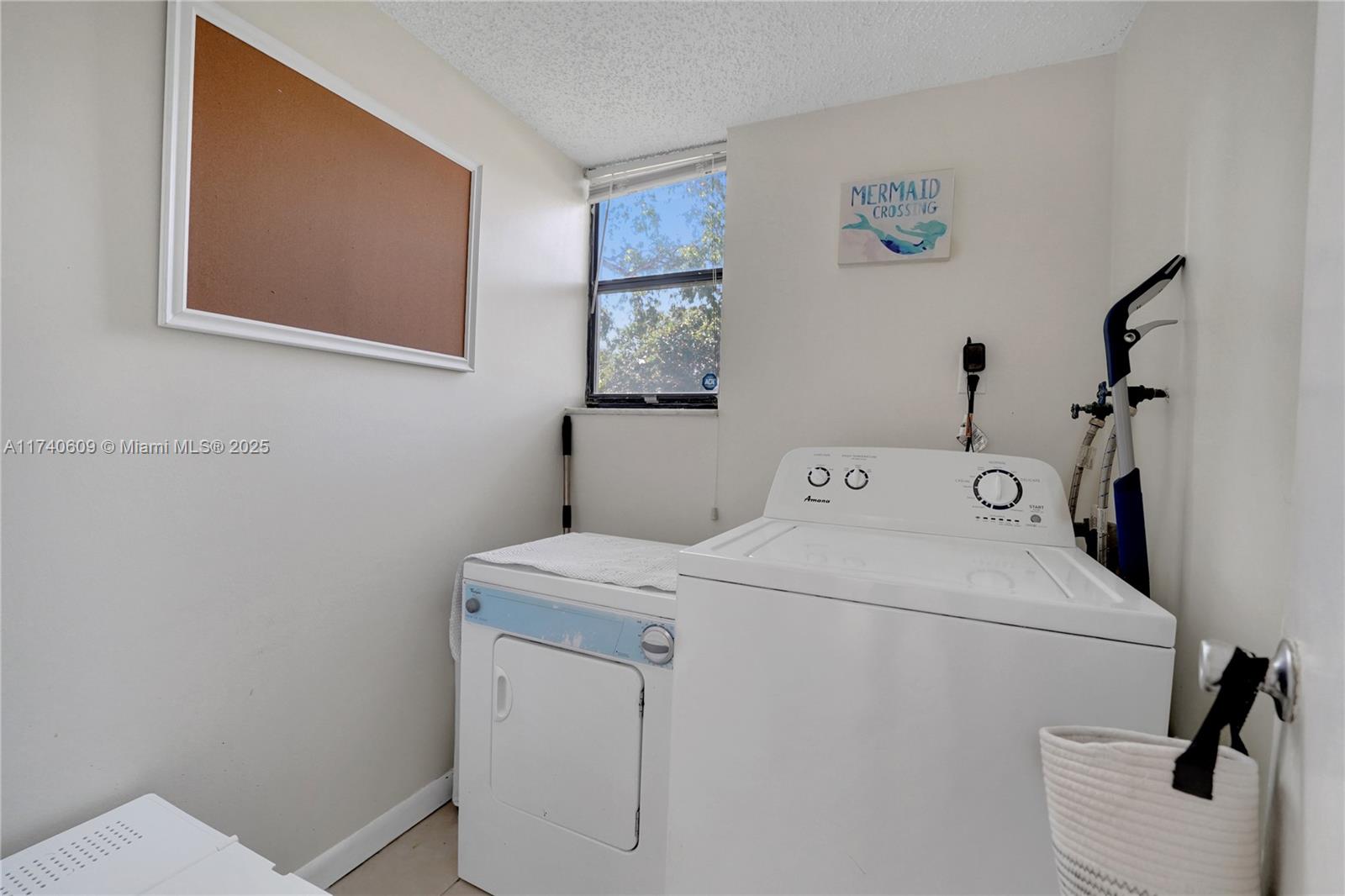 7200 NW 2nd Ave # 38