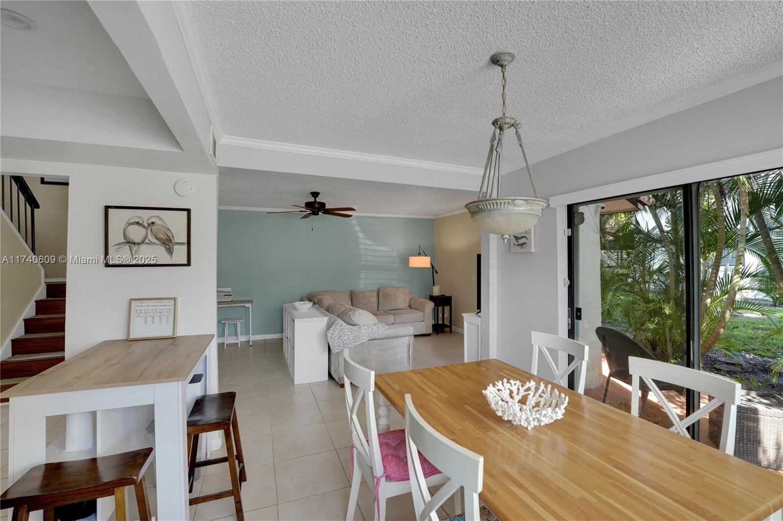 7200 NW 2nd Ave # 38