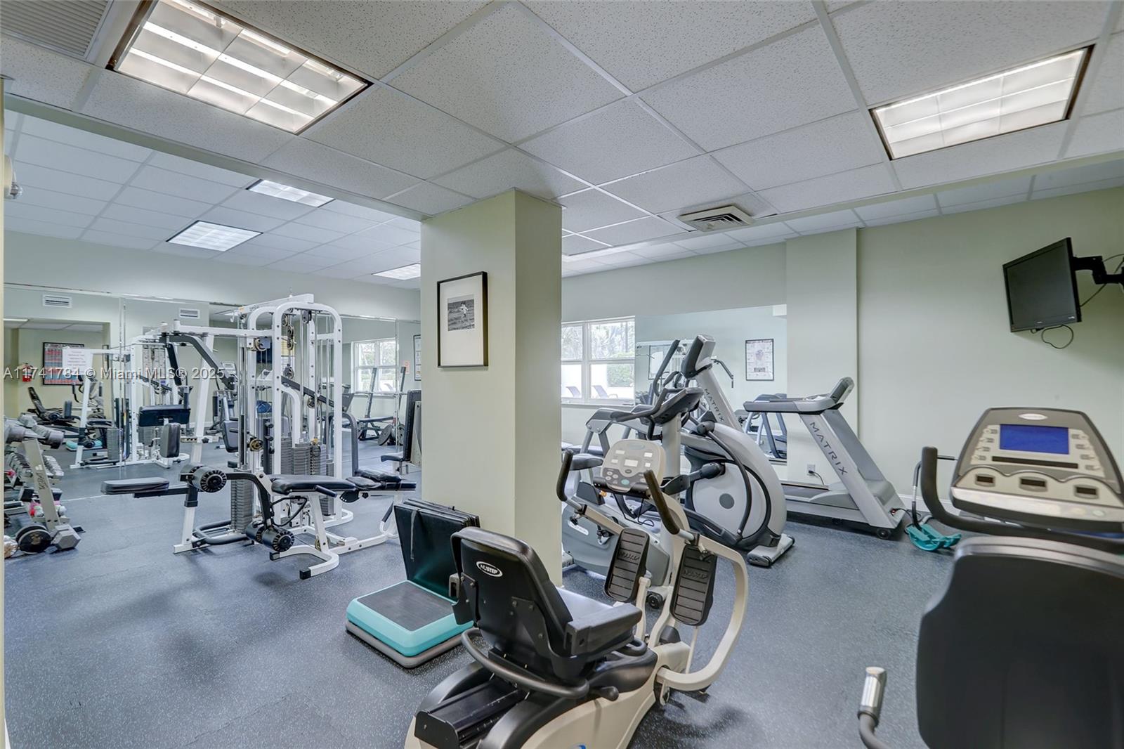 3000 E Sunrise Blvd # 6B
