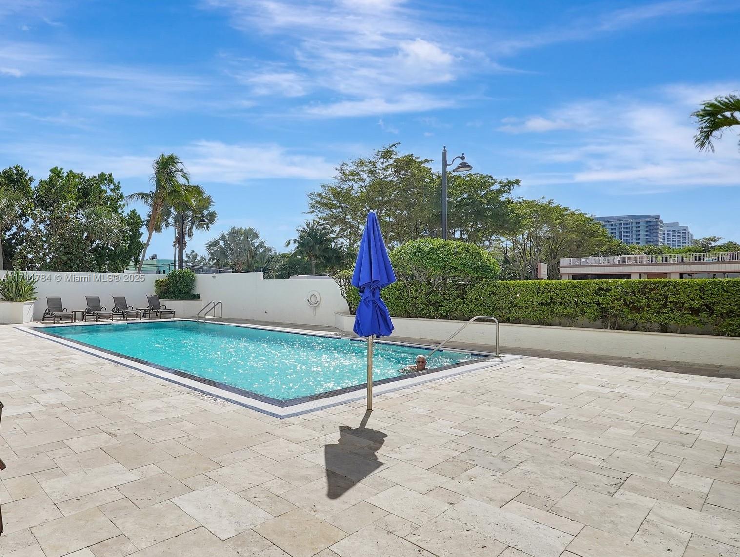 3000 E Sunrise Blvd # 6B