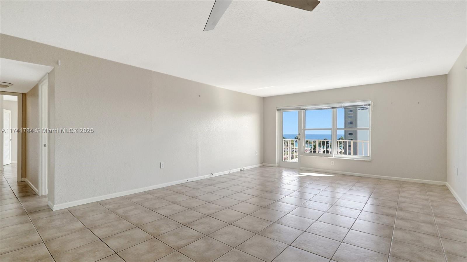 3000 E Sunrise Blvd # 6B