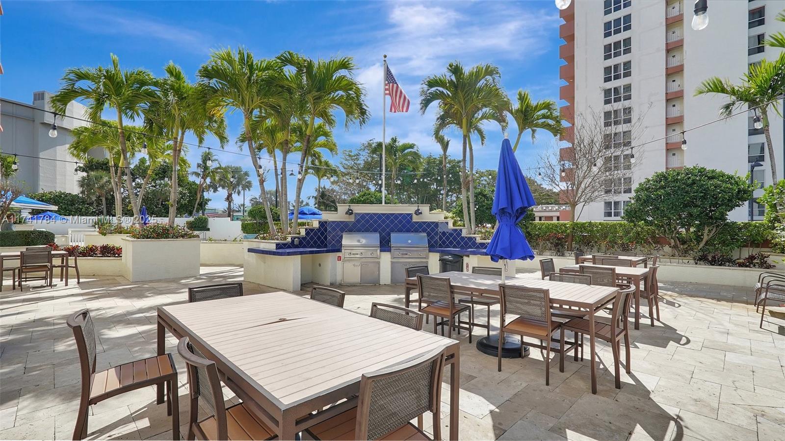 3000 E Sunrise Blvd # 6B