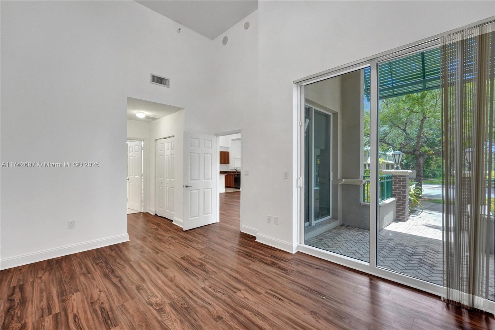 510 NW 84th Ave # 109