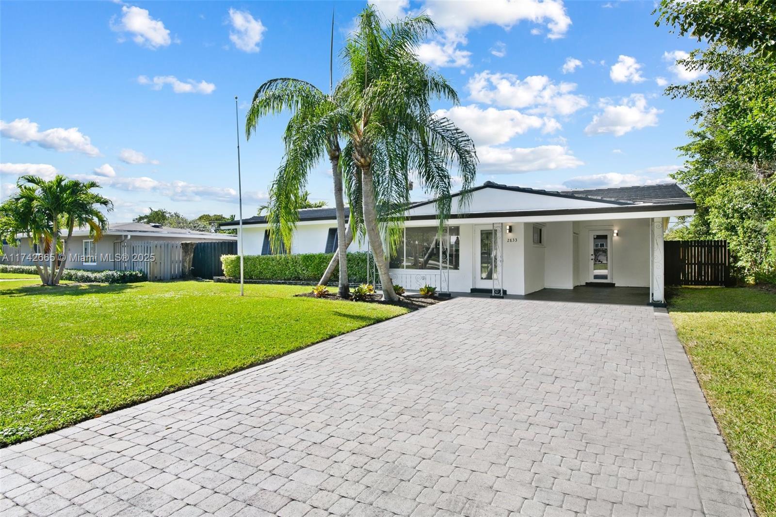 2833 NW 7th Ave # 0