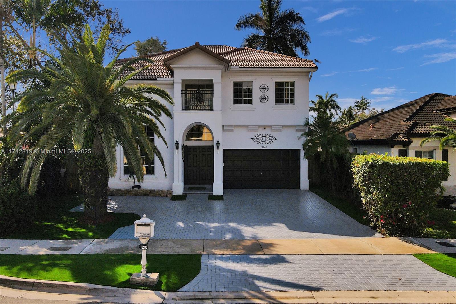 15200 SW 10th St