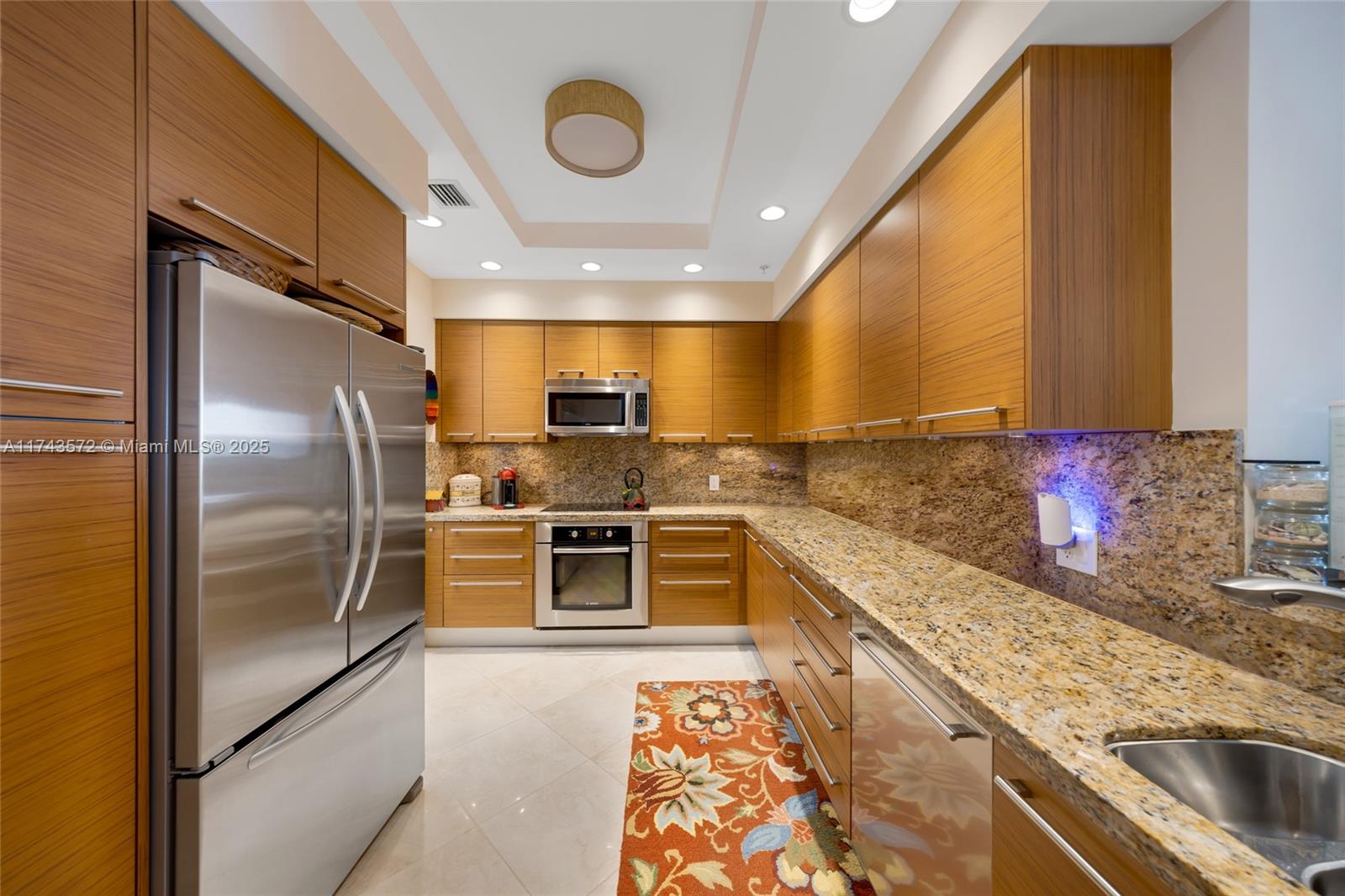 4444 El Mar Dr # 3302