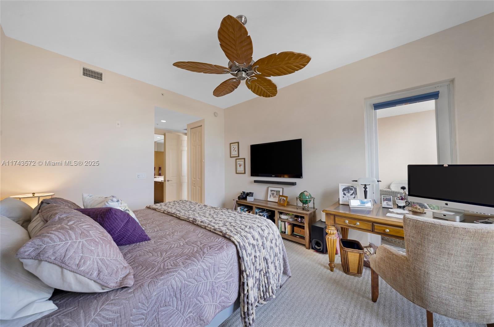 4444 El Mar Dr # 3302